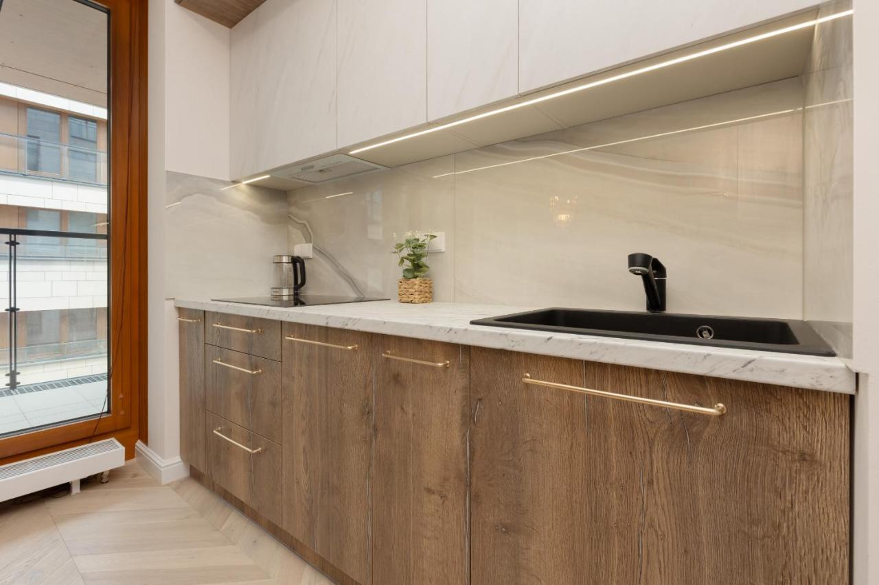 Lux Apartment Niemcewicza With Ac & Balcony Warsaw Ochota By Noclegi Renters Exterior photo